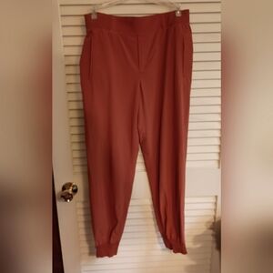 Women's Size S Banana Republic pants.
